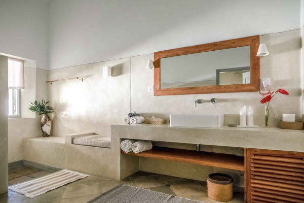Suriyawatta Bathroom Two with Mirror | Weligama, Sri Lanka