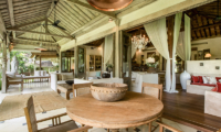 Villa Galante Dining Table | Umalas, Bali