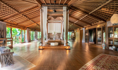 Villa Nag Shampa Spacious Bedroom with Seating Area | Ubud Payangan, Bali