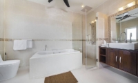Villa Hin Fa En-suite Bathroom | Phuket, Thailand