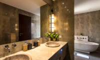 Villa Anam Bathroom with Bathtub | Seminyak, Bali