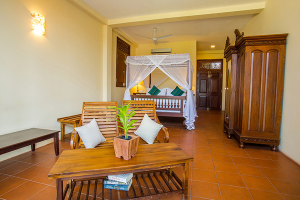 South Point Ocean Bedroom with Seating Area | Ahangama, Sri Lanka
