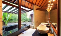 Baliana Villa Umalas Outdooor Bathtub | Umalas, Bali