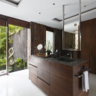 Villa Jamadara Bathroom One | Ungasan, Bali