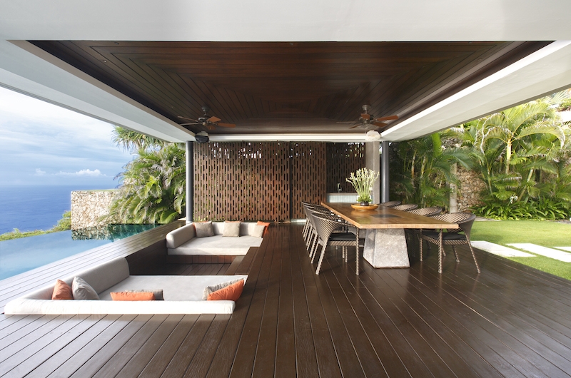Villa Jamadara Lounge and Dining Area | Ungasan, Bali