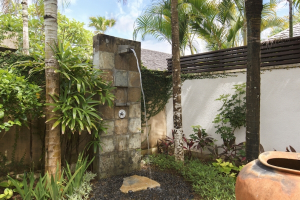 Villa Pawana Outdoor Shower | Ungasan, Bali
