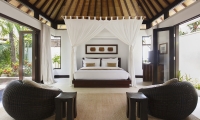 Villa Pawana Bedroom with Seating | Ungasan, Bali
