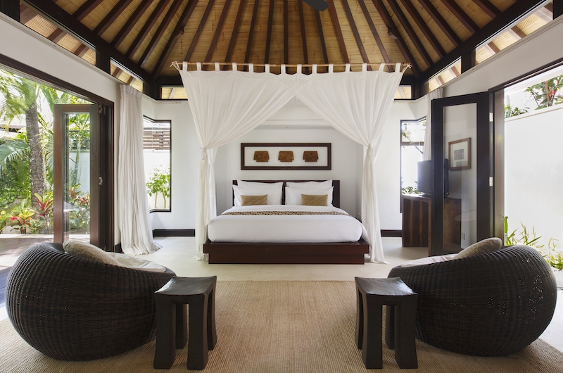 Villa Pawana Bedroom with Seating | Ungasan, Bali