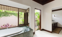 Villa Santai Sorga Bathtub | Ungasan, Bali