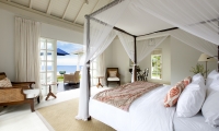 Villa Tamarama Bedroom with Sea Views | Ungasan, Bali