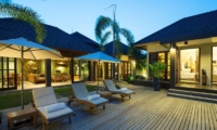 Akara Villas 8 Sun Beds | Seminyak, Bali