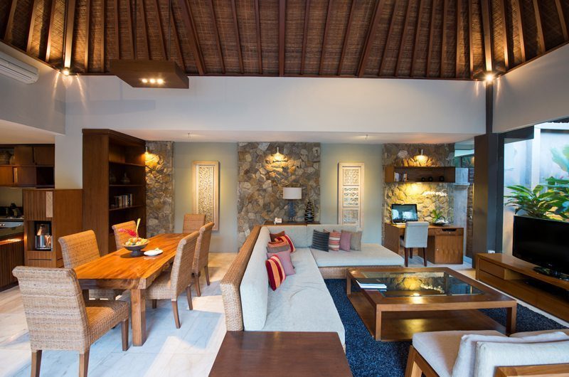 Akara Villas 8 Living and Dining Area | Seminyak, Bali