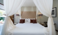 Akara Villas 8 King Size Bed with View | Seminyak, Bali