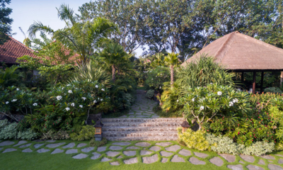 Luxury Bali Estate Gardens with Trees at Day Time | Canggu, Bali