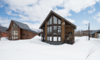 The Orchards Niseko Hinoki Outdoor View | St Moritz, Niseko