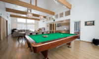 The Orchards Niseko Sawara Billiard Table | St Moritz, Niseko