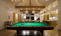The Orchards Niseko Sawara Billiard Table Night View | St Moritz, Niseko