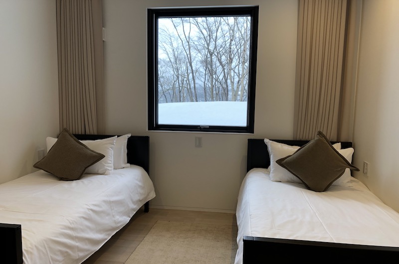 Yanagi House Twin Bedroom | Hirafu, Niseko