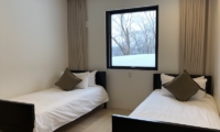 Yanagi House Twin Bedroom Area | Hirafu, Niseko