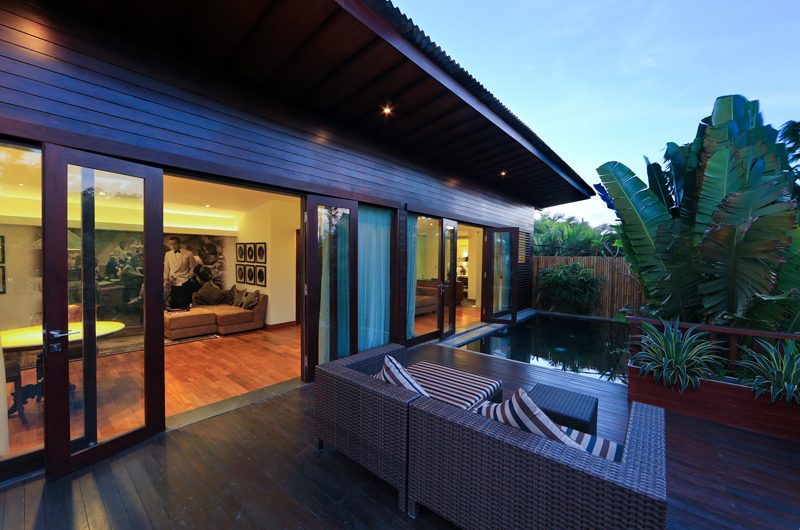 Four On Drupadi Villa Damou Outdoor Seating Area | Bali, Seminyak