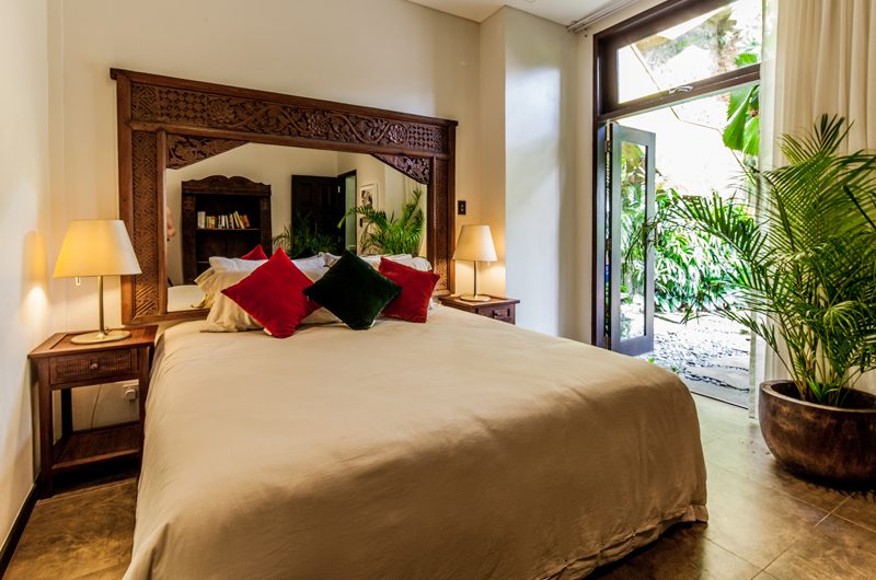 Villa Naga Putih King Size Bed with View | Ubud, Bali