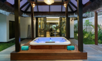 Jumeirah Vittaveli Royal Residence Jacuzzi | Bolifushi Island, Maldives