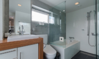 Kitanishi 3 En-suite Bathroom | Hirafu, Niseko