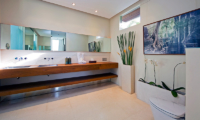 Chandra Villas Chandra Villas 2 Bathroom | Seminyak, Bali