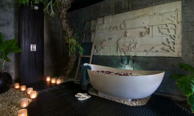Chandra Villas Chandra Villas 2 Master Bathroom with Bathtub | Seminyak, Bali