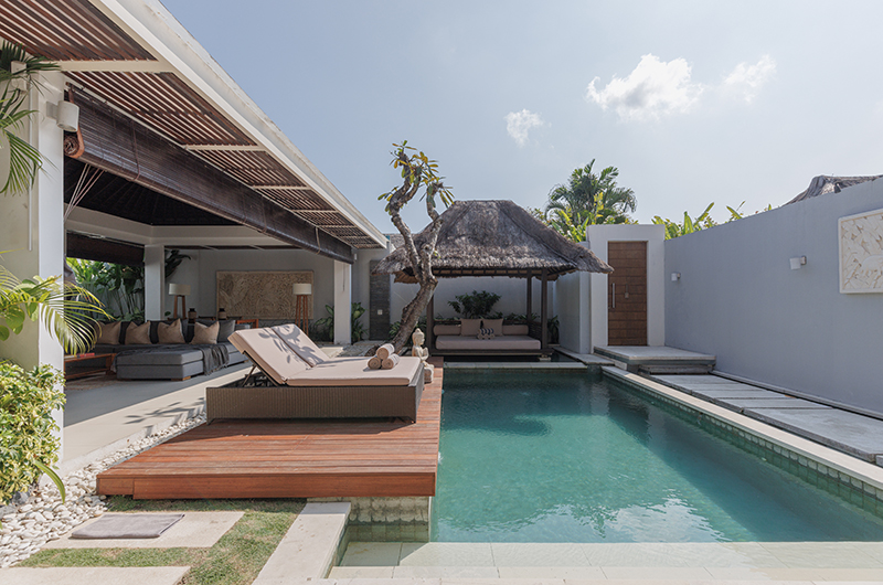 Chandra Villas Chandra Villas 5 Pool Side Sun Beds | Seminyak, Bali