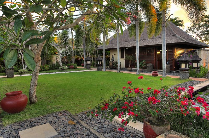 Villa Indah Manis Indah Manis Outdoor Area | Uluwatu, Bali