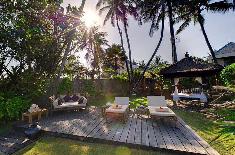 Villa Raj Outdoor Seating | Sanur, Bali