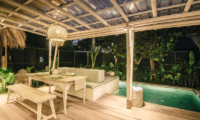 Villa Santai Nusa Lembongan Pool Side Dining | Nusa Lembongan, Bali
