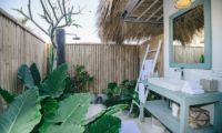 Villa Santai Nusa Lembongan Bathroom | Nusa Lembongan, Bali