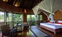 Villa Waru Bedroom with Seating | Nusa Dua, Bali