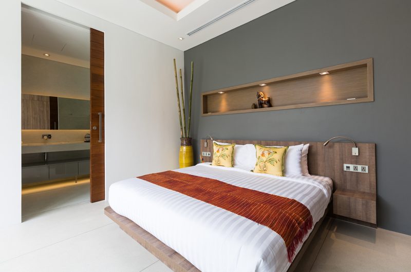 Villa Anar Bedroom and En-suite Bathroom | Bang Por, Koh Samui