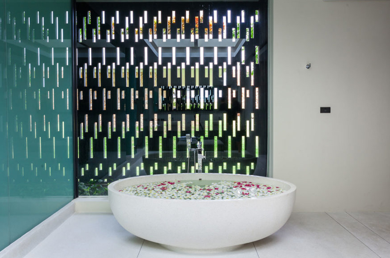 Villa Anavaya Bathtub | Choeng Mon, Koh Samui