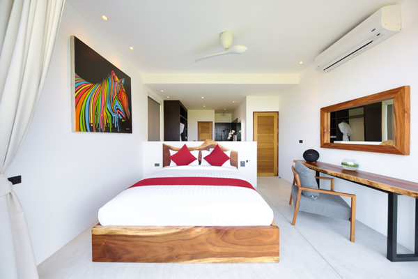 Villa Kamelia Bedroom Area with Study Table | Bophut, Koh Samui