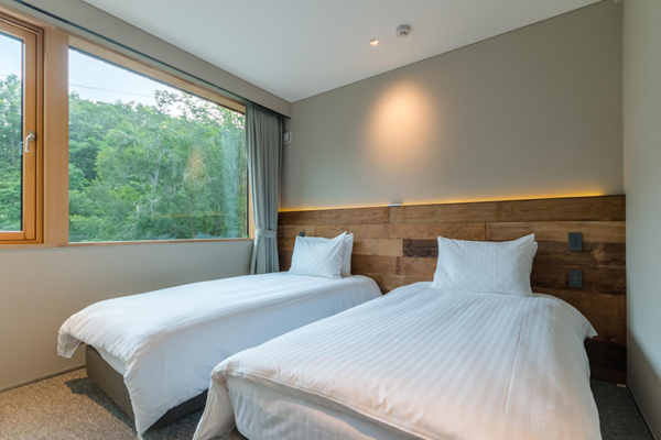 Boheme Bedroom with Twin Beds and View | Hirafu, Niseko