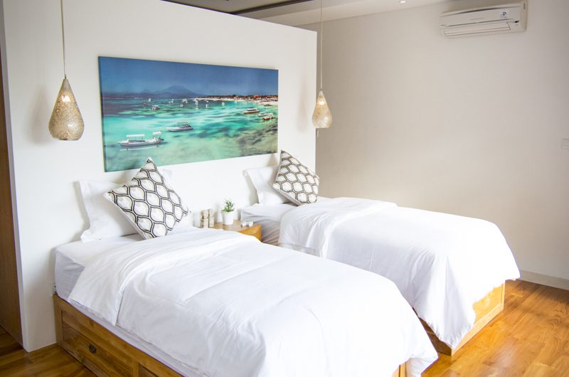 Villa Breeze Bedroom with Twin Bed | Canggu, Bali