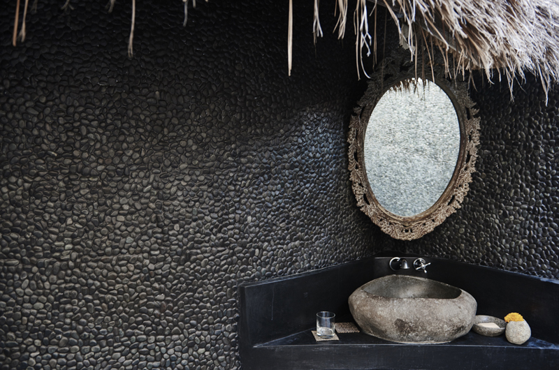 Africa House Bathroom | Bali, Seminyak