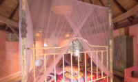 Round House Guest Bedroom with Four Poster Bed | Seminyak, Bali