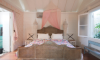 White House Bedroom with Mosquito Net | Seminyak, Bali