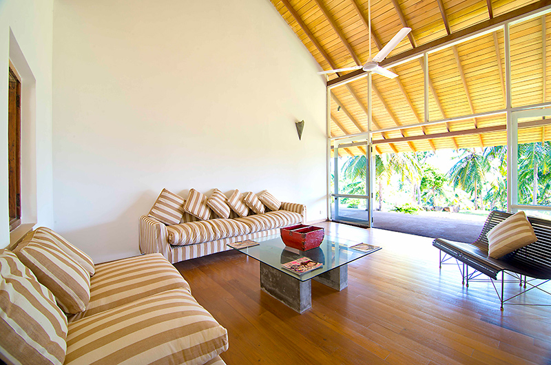 Mimosa Hill Indoor Lounge Room | Dickwella, Sri Lanka