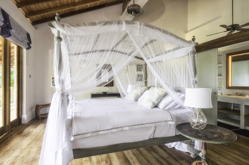 Meda Gedara King Size Bed | Dickwella, Sri Lanka