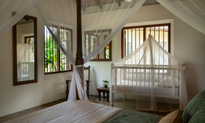 Mimosa Hill Bedroom Two with Baby Cot | Dickwella, Sri Lanka