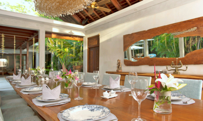 Lataliana Villas Lataliana Villa One Dining Area | Seminyak, Bali
