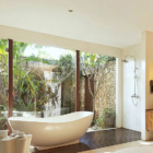 Lataliana Villas Villa La Bathroom One with Bathtub | Seminyak, Bali