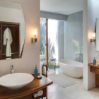 Lataliana Villas Villa La Bathroom Seven | Seminyak, Bali