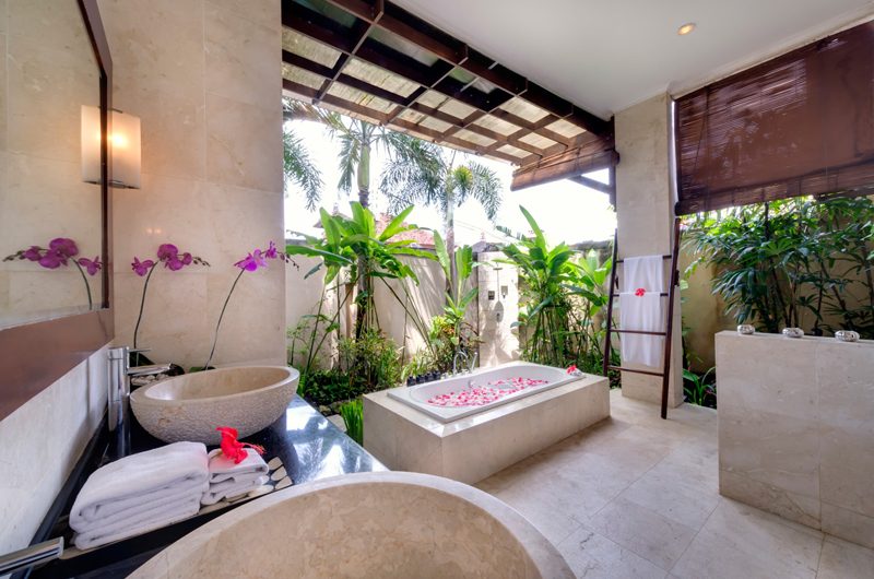 Villa Kalimaya Villa Kalimaya One En-suite Bathroom | Seminyak, Bali